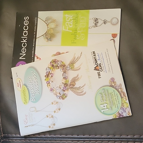 Nwt Small Jewelry Making Books - Picture 1 of 7